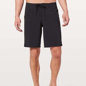 Men's Lululemon Current State Board Shorts 9" Waist 34" Black